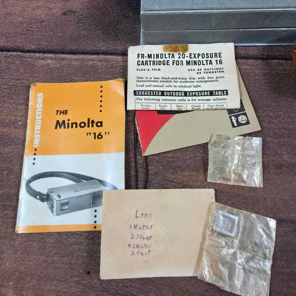 Minolta 16 Subminiature Camera Silver Good Vintage Spy Camera Kit Rokkor Lens